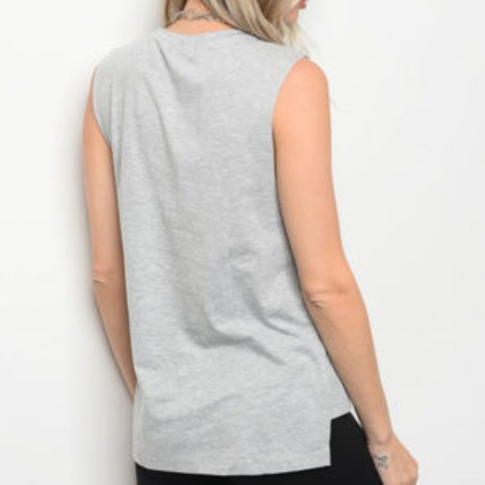 "MONDAY" GRAPHIC TANK TOP - Picture 2 of 2